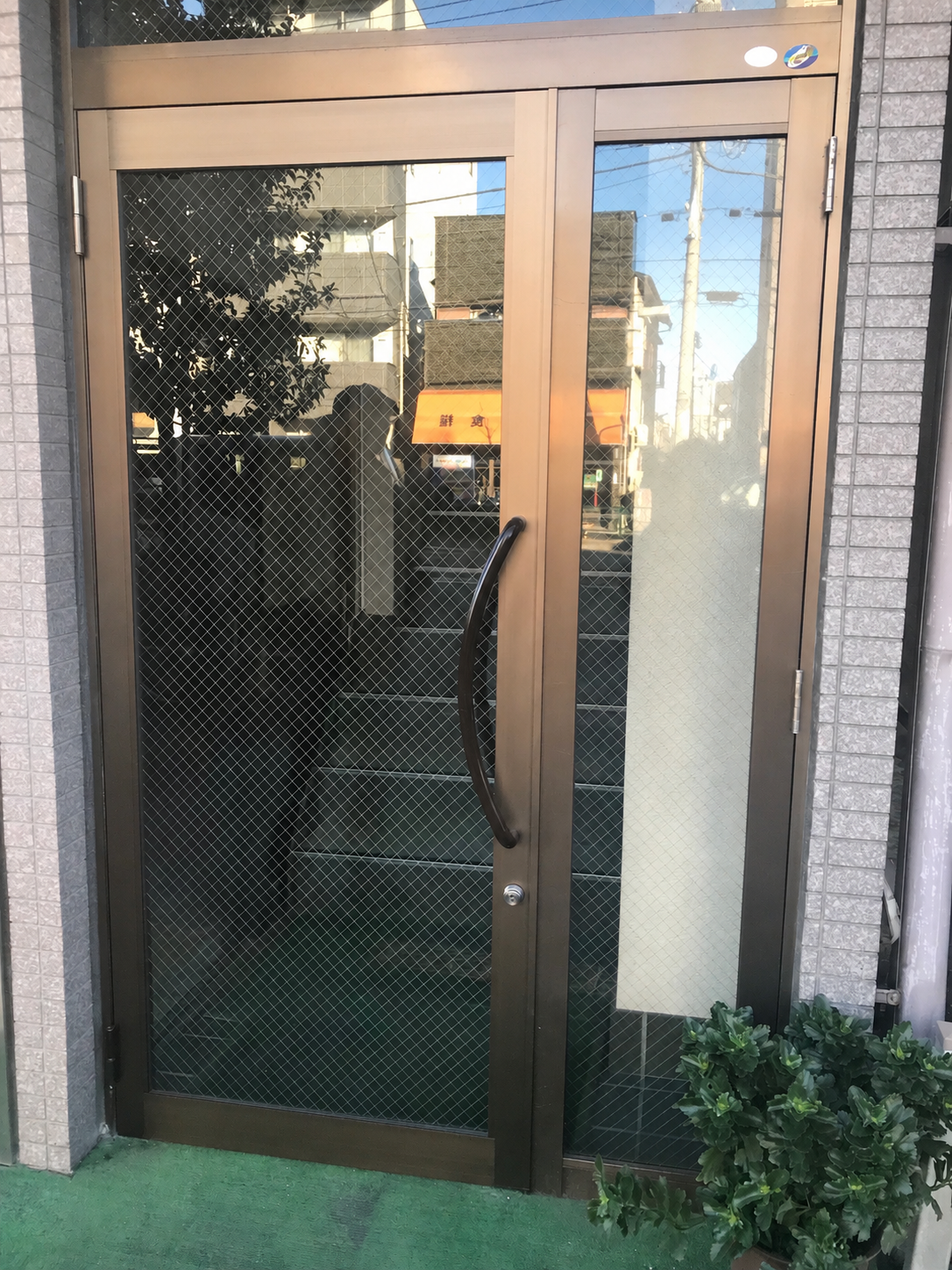 親子開き丁番ドア